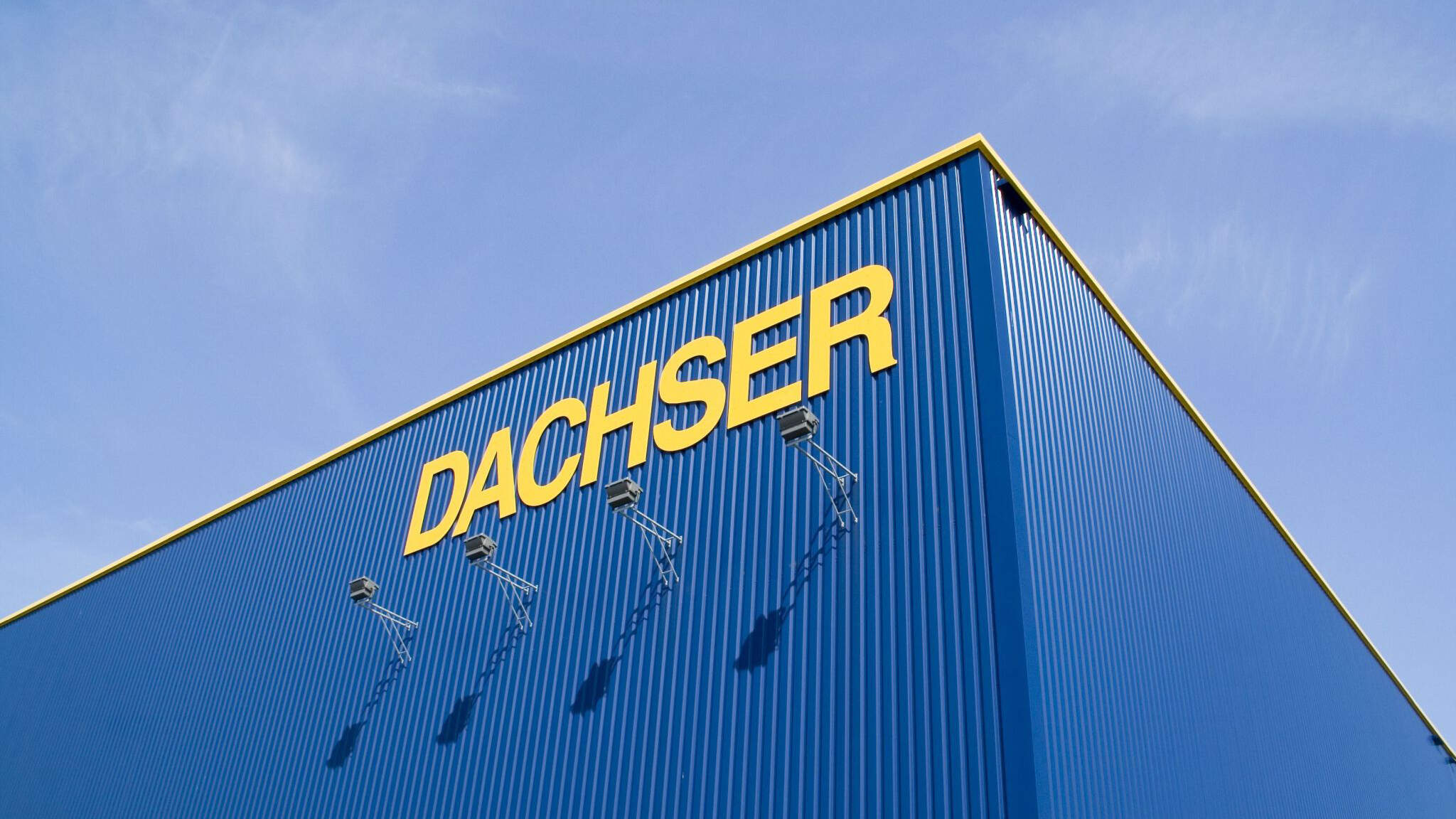 DACHSER organizes vaccine logistics in Berlin DACHSER organizes vaccine logistics in Berlin